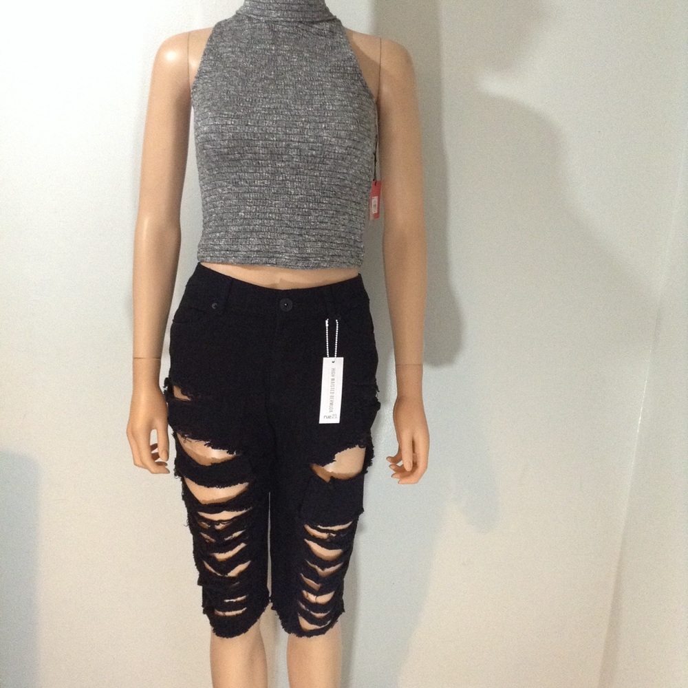 Ripped Design Bermuda Shorts (Last 1) - Picture 5 of 7